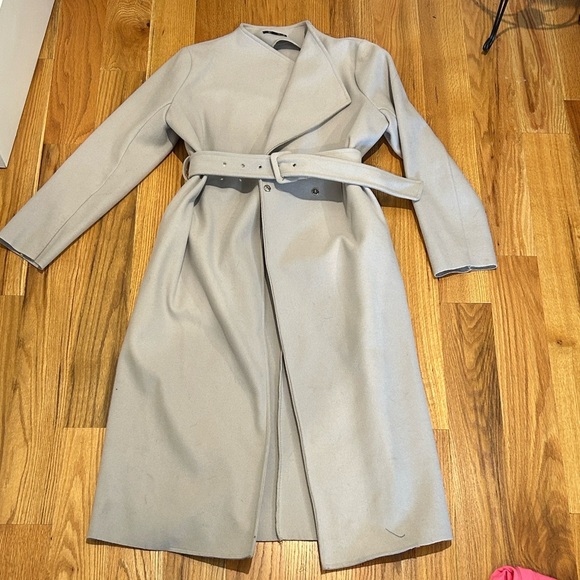 Chic Light Gray Belted Coat - Picture 9 of 10